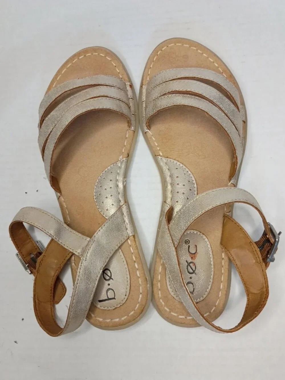 b.o.c. Halida Silver Metallic Strappy Flat Sandals Women's Size 7M